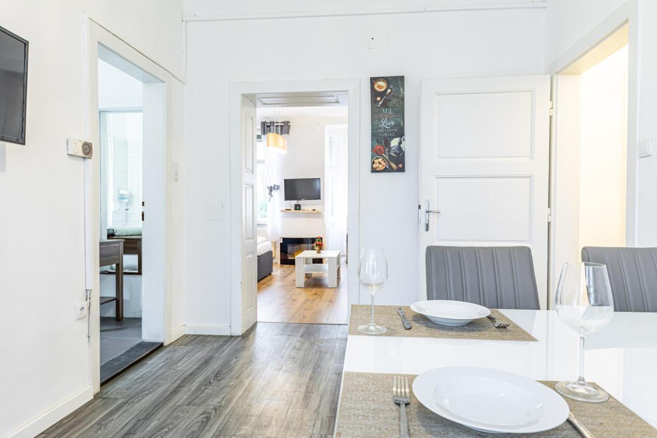Christiano Apartments - Villa Schoenbrunn Vienna Esterno foto